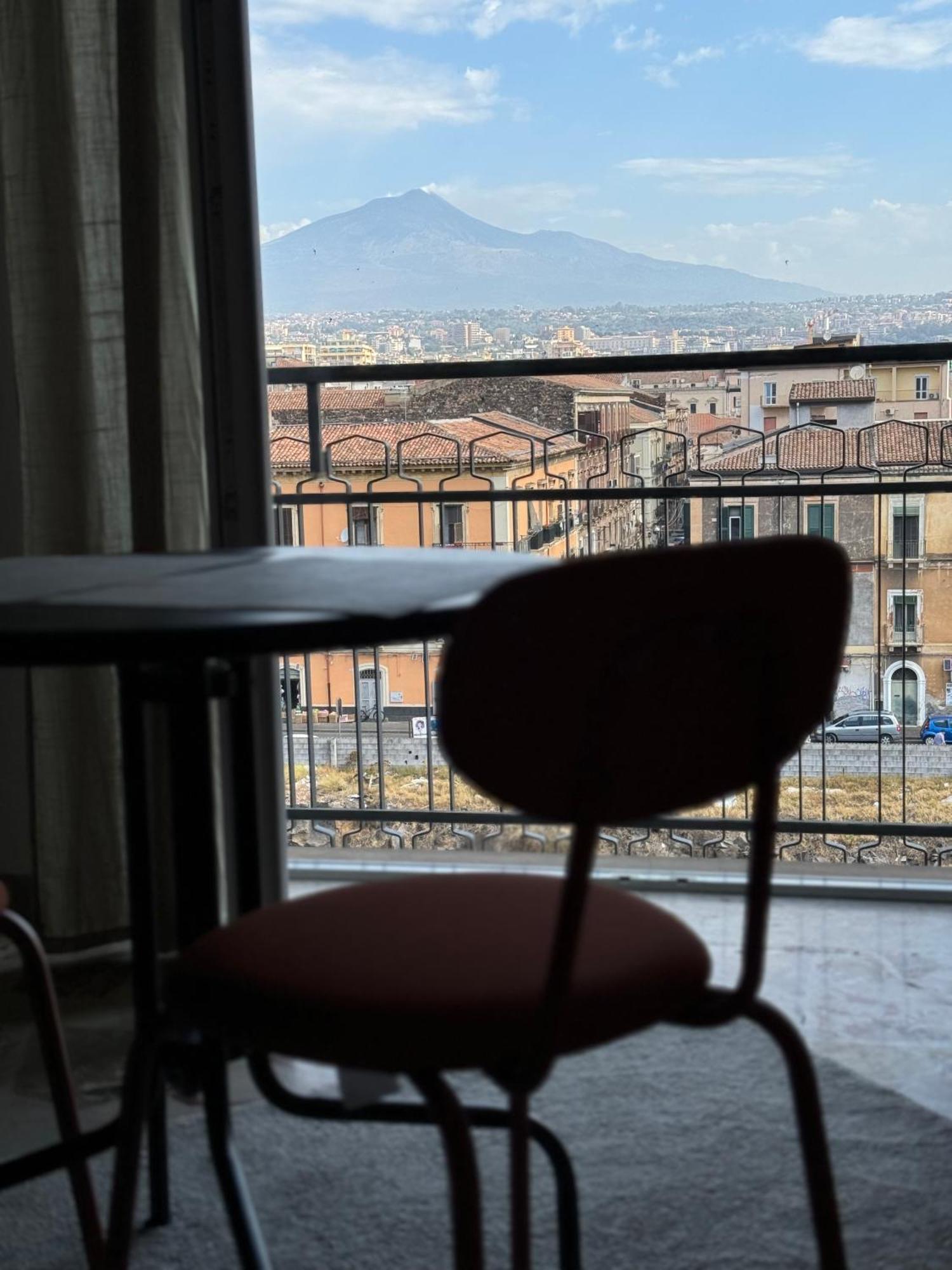 ホテル Casa Corso カターニア エクステリア 写真